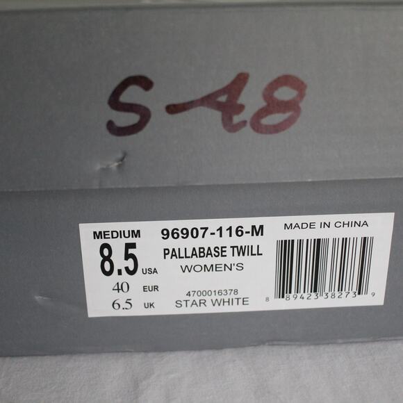 Palladium Women's Pallabase Twill Boot Size 8.5 Star White - Picture 3 of 3